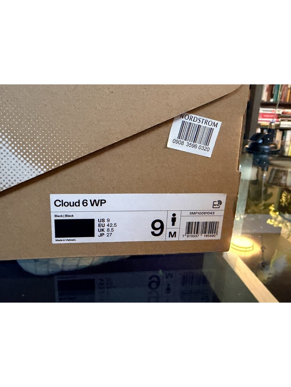 On Cloud - Cloud 6 WP In Black/Black - Mens Size 9 Sneaker shoes - Picture 11 of 11